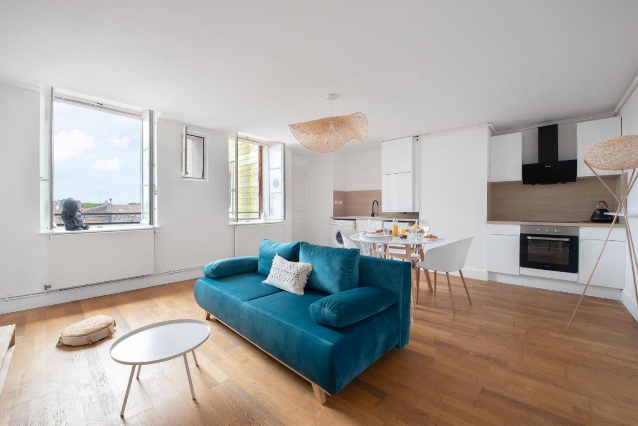 Ferienwohnung Charmand Duplex Avec Vue Sur La Cite & Les Toits Carcassonne Exterior foto
